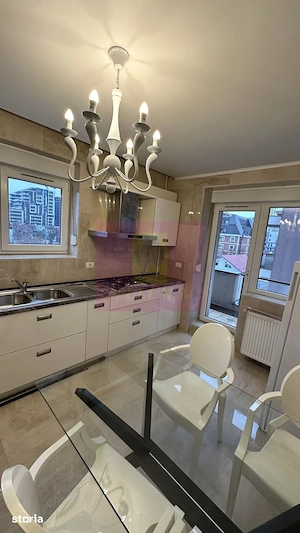 De vanzare, Apartament de LUX - imagine 8