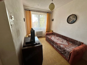 De închiriat