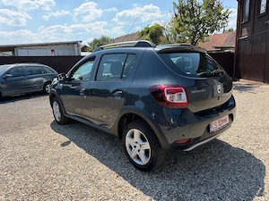 Dacia Sandero Stepway - An 2016 - Motor 0.9 TCe 90cp - Navigatie - Aer Conditionat - E5 - imagine 13