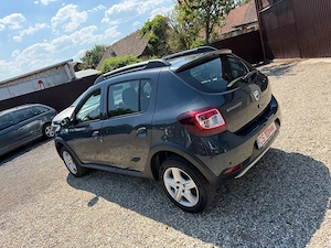Dacia Sandero Stepway - An 2016 - Motor 0.9 TCe 90cp - Navigatie - Aer Conditionat - E5 - imagine 12