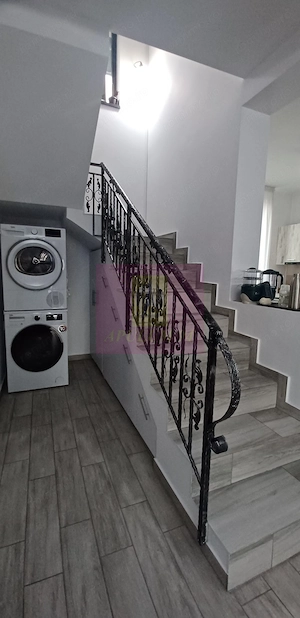 Săbăreni, casă P+1E, 137 mp utili, terasă, CT, pivniță, garaj, asfalt - imagine 17