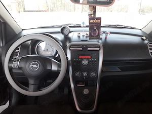 Opel Agila, an 2010, benzina, motor 1,2 86 CP - imagine 3