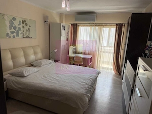 Apartament 4 camere bd Decebal stradal - imagine 3