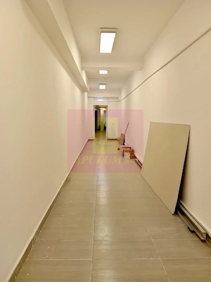 Spațiu Demisol 106 mp | Intrare Separată + Toate Utilitățile Incluse - imagine 2