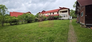Vila de vanzare cu 6 camere si teren de 1000 mp in Cornu, Prahova