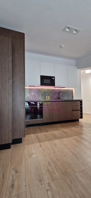 Apartament cu 2 bai si loc de parcare in Sinaia - imagine 14