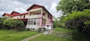 Vila de vanzare cu 6 camere si teren de 1000 mp in Cornu, Prahova - imagine 2