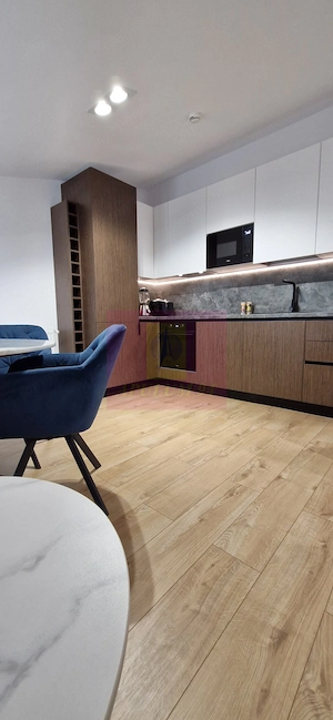 Apartament cu 2 bai si loc de parcare in Sinaia - imagine 17