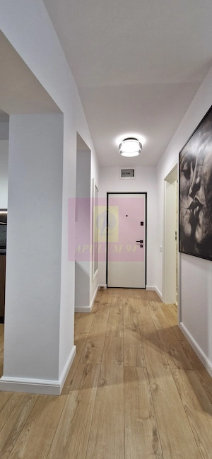 Apartament cu 2 bai si loc de parcare in Sinaia - imagine 19