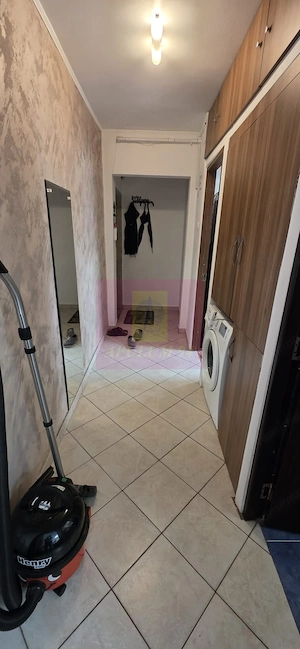 Apartament cu 2 camere, et 1 in Campina - imagine 12