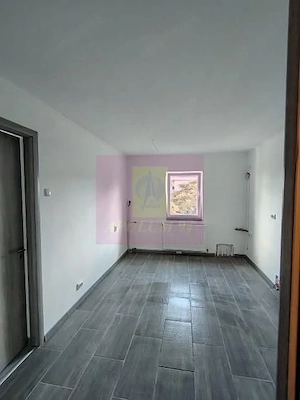 Garsonieră spațioasă de vânzare - Vitan, la câteva minute de Mall Vitan. - imagine 3