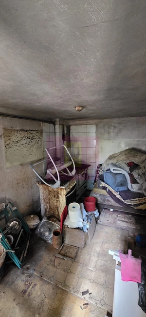 Casa batraneasca cu teren de vanzare in Busteni - imagine 17