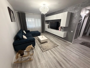 Apartament 3 camere, 74 mp, zona Garii - imagine 3