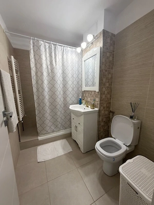 Apartament 3 camere, 74 mp, zona Garii - imagine 8