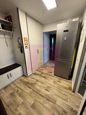Apartament de vanzare in Campina, zona centrala - imagine 10