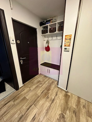 Apartament de vanzare in Campina, zona centrala - imagine 11