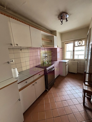 Apartament 3 camere Decebal stradal