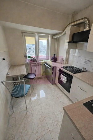 Alba Iulia, 3 camere, stradal - imagine 9