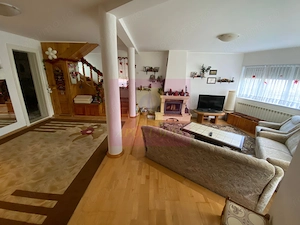 Vila de vânzare cu 4 camere în Breaza - imagine 9