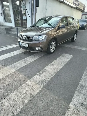 Vand Sandero 2018  105000km reali impecabila  - imagine 4