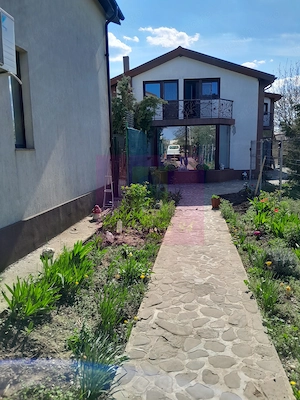 GIURGIU - SE VINDE CASA P+M 5 CAM - imagine 2