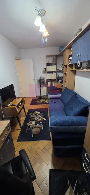 Apartament cu 3 camere de vanzare in Campina - imagine 4