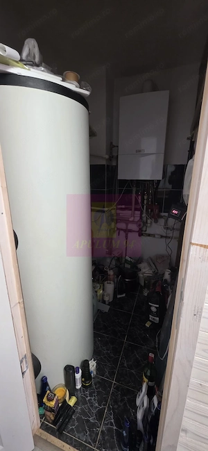 Vila de vânzare cu 8 camere și garaj in Busteni - imagine 4
