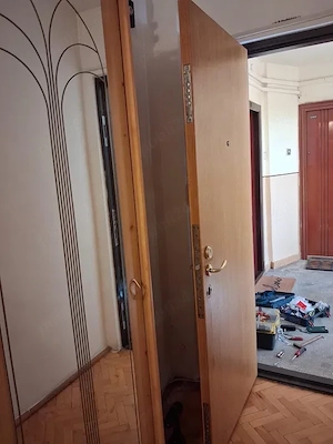 Apartament 2 camere decomandat Bucovina etaj 2 bloc izolat termic - imagine 7