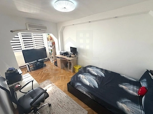 Apartament 2 camere decomandat 1 Mai Parcul Romanescu etaj 3 56mp - imagine 4