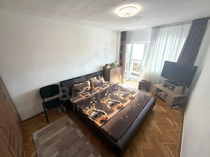 Apartament 2 camere decomandat 1 Mai Parcul Romanescu etaj 3 56mp