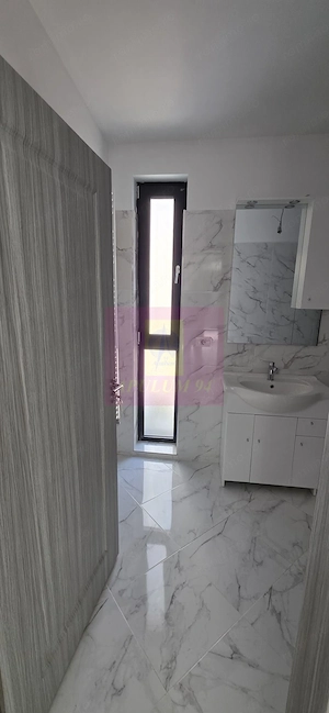 Apartament 3 camere de vânzare la Sinaia - imagine 8