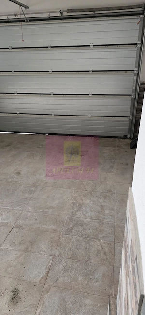 Apartament 3 camere de vânzare la Sinaia - imagine 16