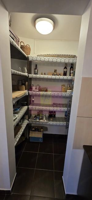 Apartamnet cu 2 camere de vanzare in Sinaia - imagine 7