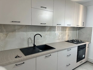 Inchiriez apartament cu 2 camere in Noua, confort I decomandat.