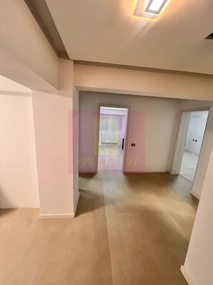 Vanzare apartament 3 camere Decebal, metrou, parking - imagine 7