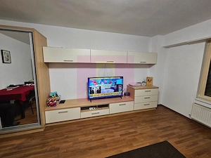 Vanzare apartament de 2 camere Calea Calarasilor- Matei Basarab - imagine 2
