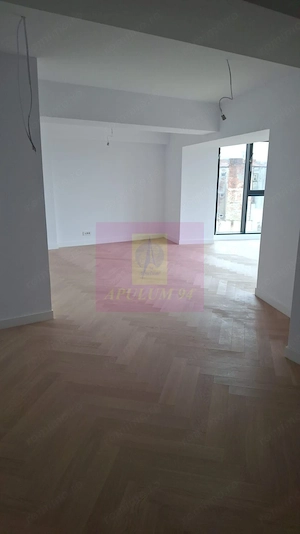 Vanzare apartament de 3 camere bd Unirii, bloc nou 2025 - imagine 2