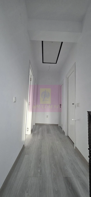 Vila de vanzare cu 4 camere in Brebu - imagine 17