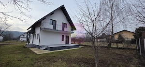 Vila de vanzare cu 4 camere in Brebu - imagine 3