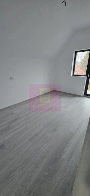 Vila de vanzare cu 4 camere in Brebu - imagine 10