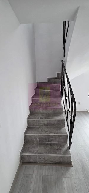 Vila de vanzare cu 4 camere in Brebu - imagine 18