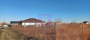 Săbăreni, teren intravilan construibil, cu utilităti in apropiere