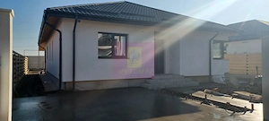 Săbăreni, casă parter 4 camere, CT, terasă, pivniță, teren 478 mp - imagine 2
