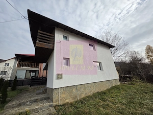 Vila de vacanta cu 4 camere de vanzare in Valea Doftanei - imagine 2
