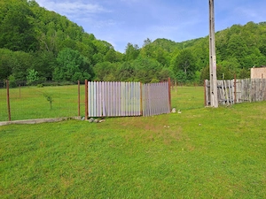 BEREVOIESTI (AG) SE VINDE TEREN 834 MP IN zona Pastravaria Rausor - imagine 5