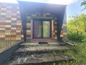 Vila de vanzare cu 6 camere in Cornu (teren 6.600 mp) - imagine 2