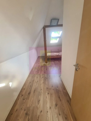 Vila de vanzare cu 6 camere in Cornu (teren 6.600 mp) - imagine 16