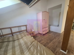 Vila de vanzare cu 6 camere in Cornu (teren 6.600 mp) - imagine 18