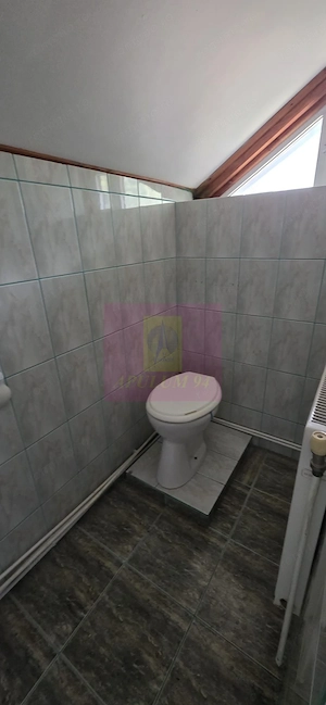 Vila de vanzare cu 5 camere in Busteni - imagine 19