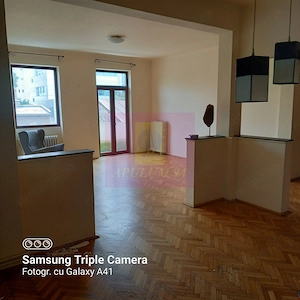 Apartament 5 camere Mitropolie - imagine 4
